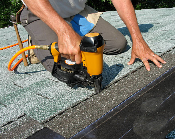 Best Gutter Installation and Roofing  in Fairfield, IL